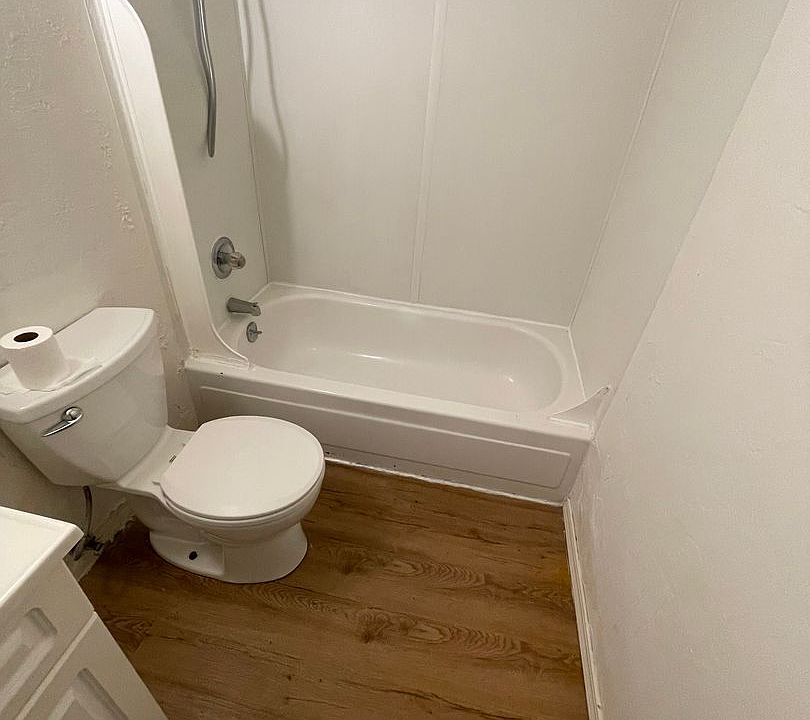 2nd image of 1973 18th St APT 1