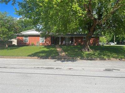 1502 Washington St, Hermann, MO, 65041