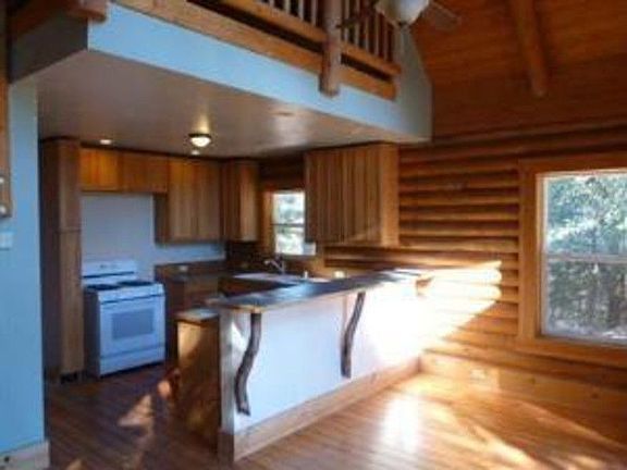 2nd image of 4510 Larapin Way