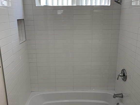 4th image of 13942 Iowa St #2