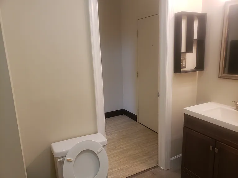 255 Schuyler Ave #321 — Photo 8