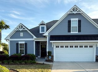 3725 Canary Ln, Southport, NC 28461