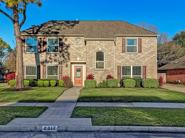 2317 Prestwick Dr, League City, TX 77573