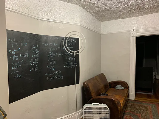 Rented by American Way Real Estate Inc | media 10