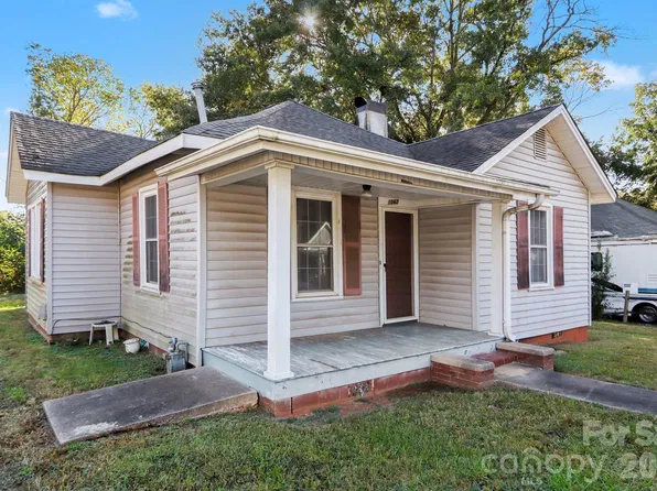 1062 Wellman St, Gastonia, NC 28054