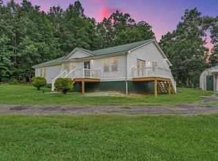 25 Dixie Dr, Rocky Mount, VA 24151