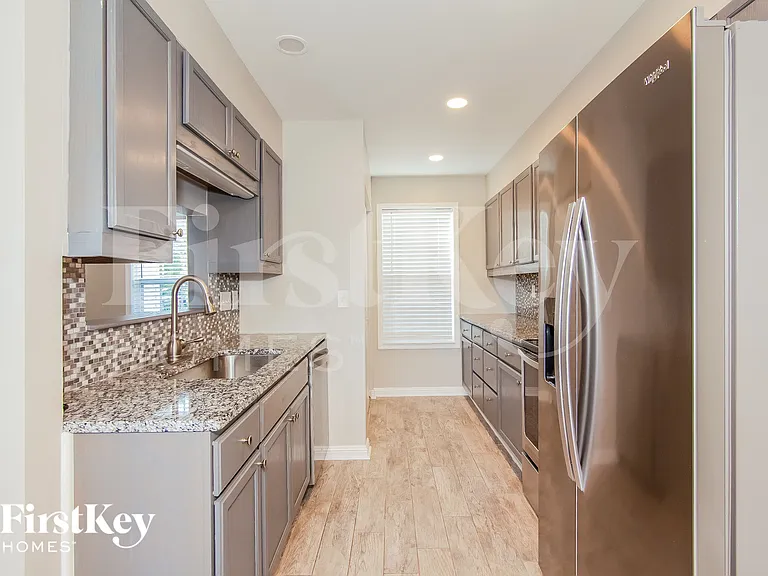 3113 Strong Box Ln — Photo 8