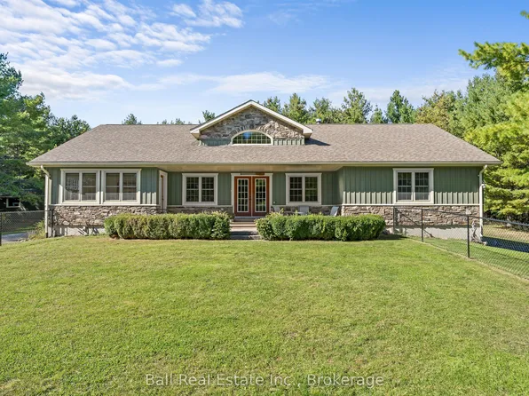 382 Lakehurst Circle Rd, Trent Lakes, ON K0L 1J0