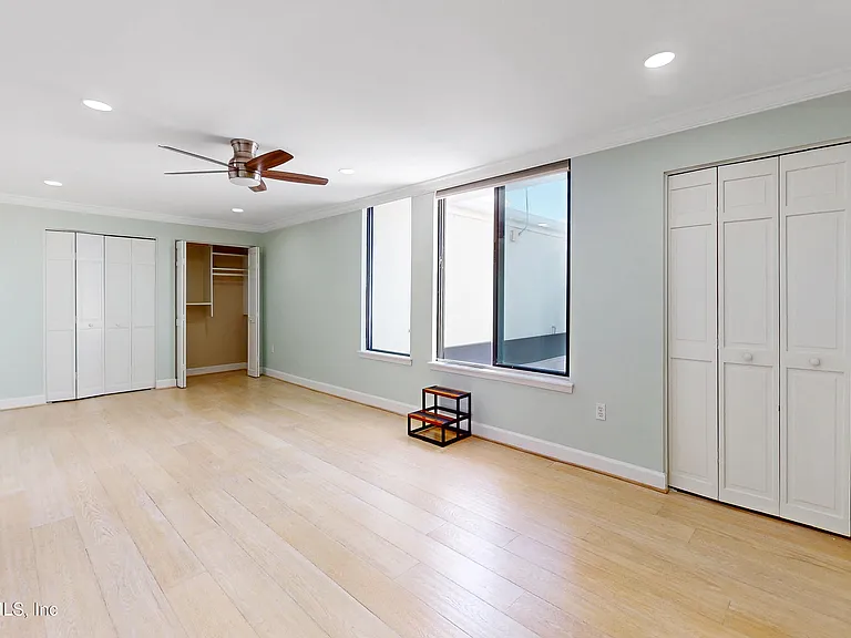 2100 Ocean Dr #Penthouse 2 — Photo 20