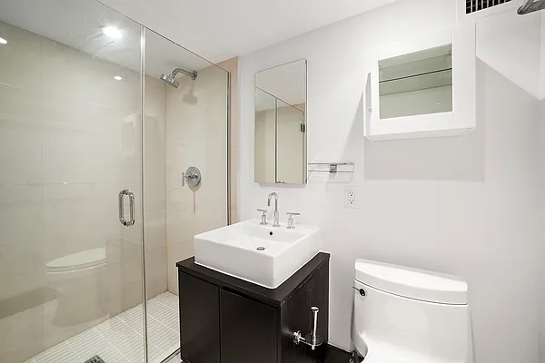 Rented by Corcoran | media 17