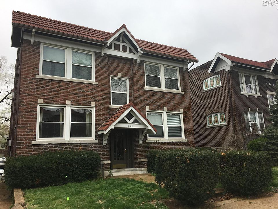 front, apartment is upper right corner