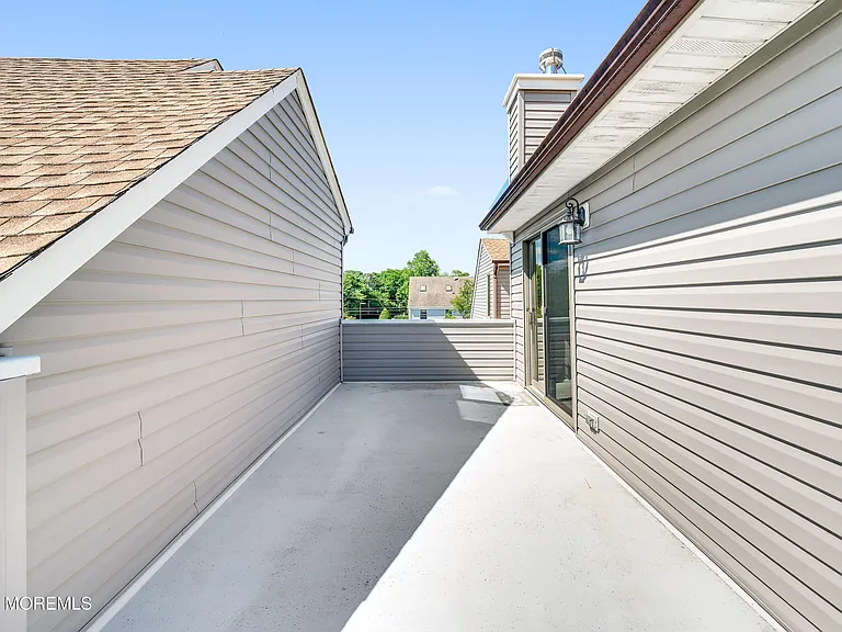 2230 Bridge Ave #4 — Photo 19