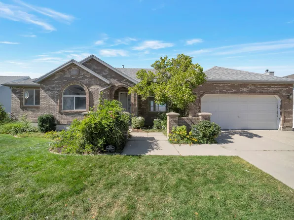 11922 S Bluff View Dr, Sandy, UT 84092