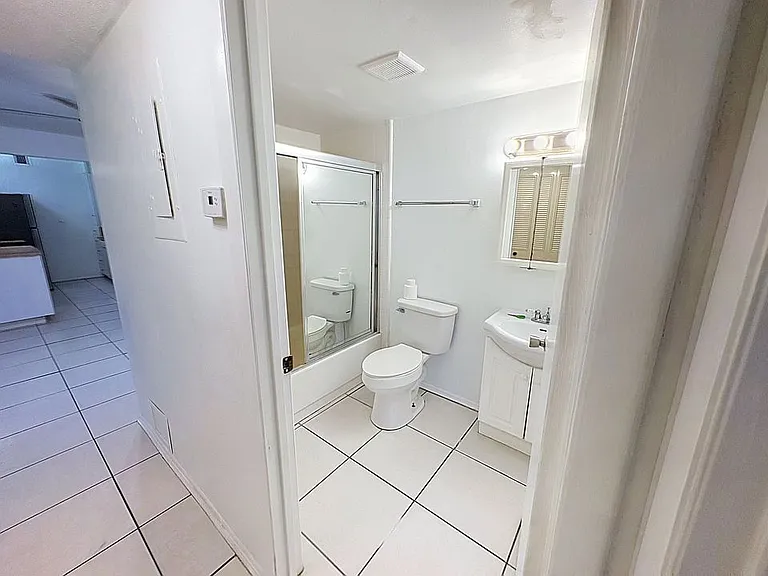 4411 Shady Terrace Ln #109 — Photo 10