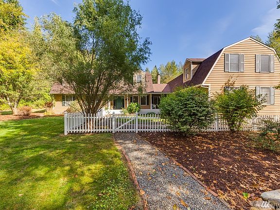 4th image of 17906 12th St NE