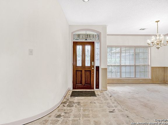 2nd image of 2634 Inwood View Dr