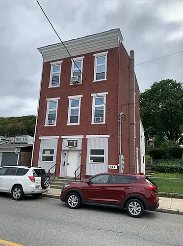 164 E Bacon St #2 Photo 1