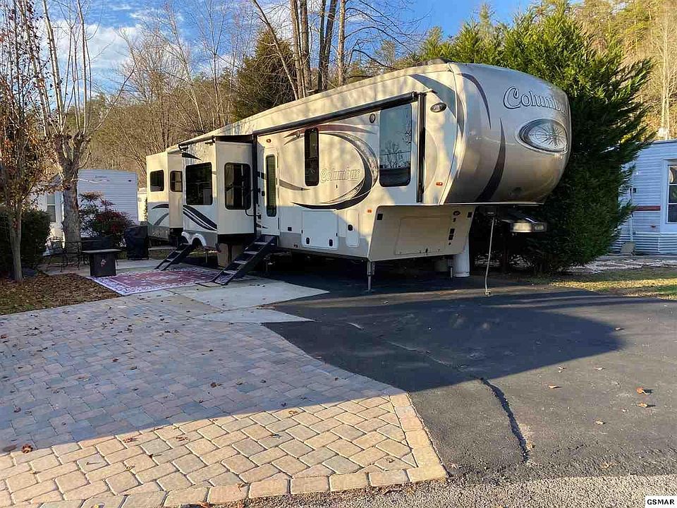 1st image of 4229 E Parkway Lot 229