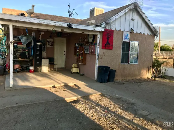 210 Naylor Ave, Taft, CA 93268