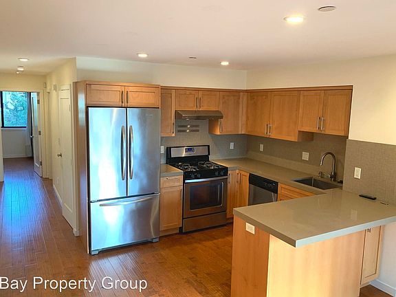 3rd image of 2986 22nd St #1