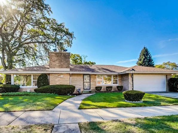 5907 S Park Ave, Morton Grove, IL 60053