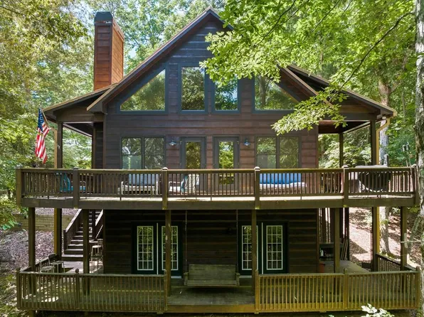 52 Merit Ct, Ellijay, GA 30540