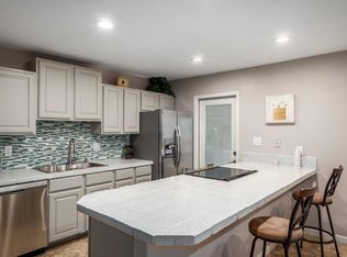 3642 W Cheryl Dr, Phoenix, AZ 85051