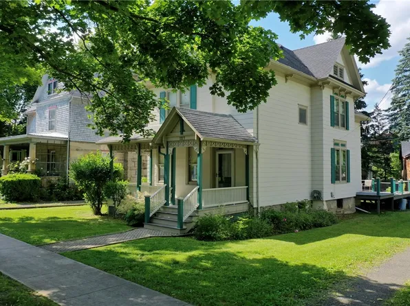 127 E Washington St, Bath, NY 14810