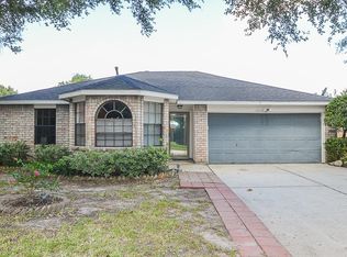13637 Sableglen St, Houston, TX 77014