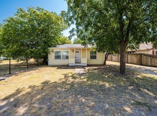412 N Berry St, Throckmorton, TX 76483