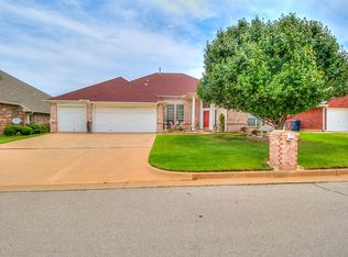 11900 Blue Bell Ave, Oklahoma City, OK 73162