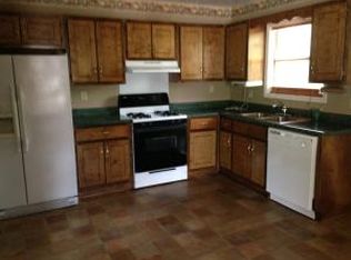 304 Maderia Dr, Columbus, MS 39702