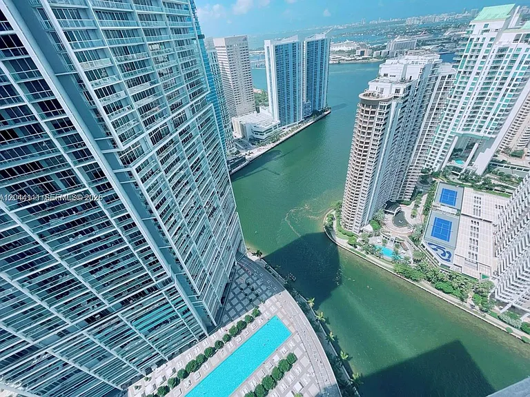 495 Brickell Ave #4804 — Photo 2