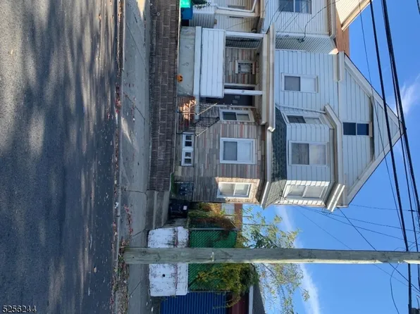 91 E 15Th St, Paterson City, NJ 07524