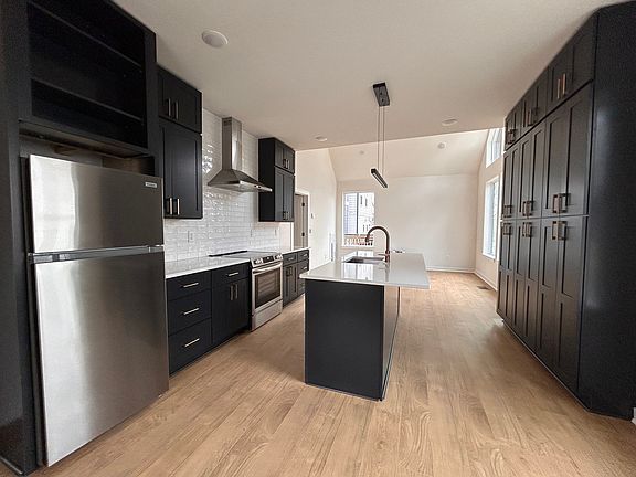 5th image of 2495 N 16th St