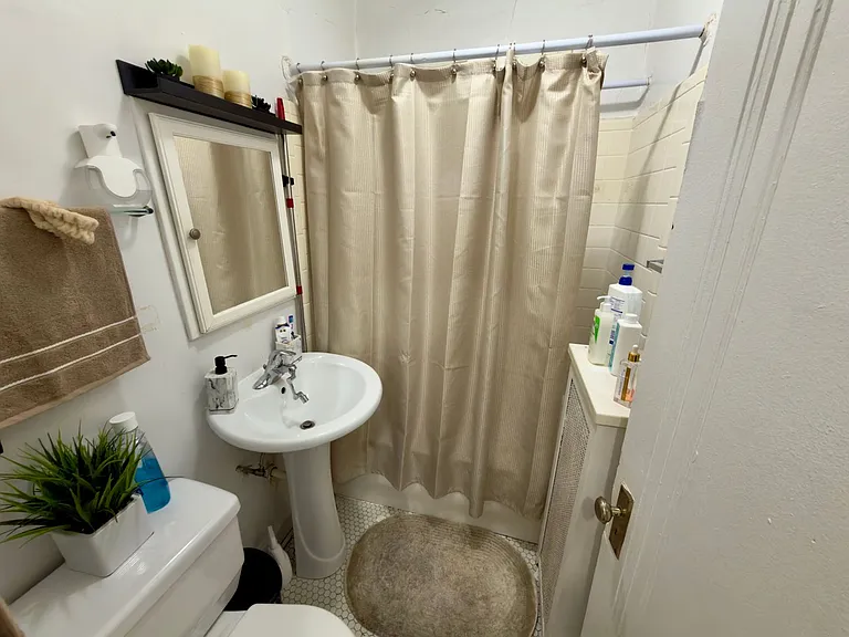 5002 N Springfield Ave — Photo 13