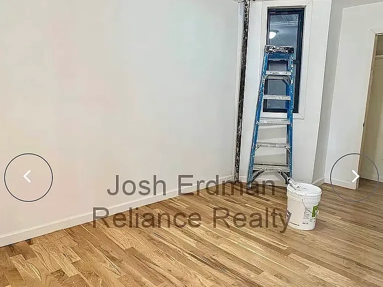 276 W 117th St #5C — Photo 4