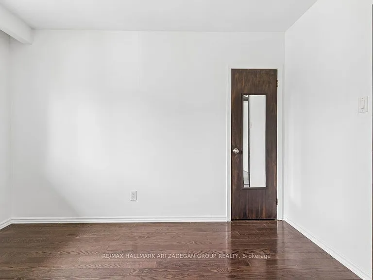 231 Goulding Ave #MAIN FL — Photo 41