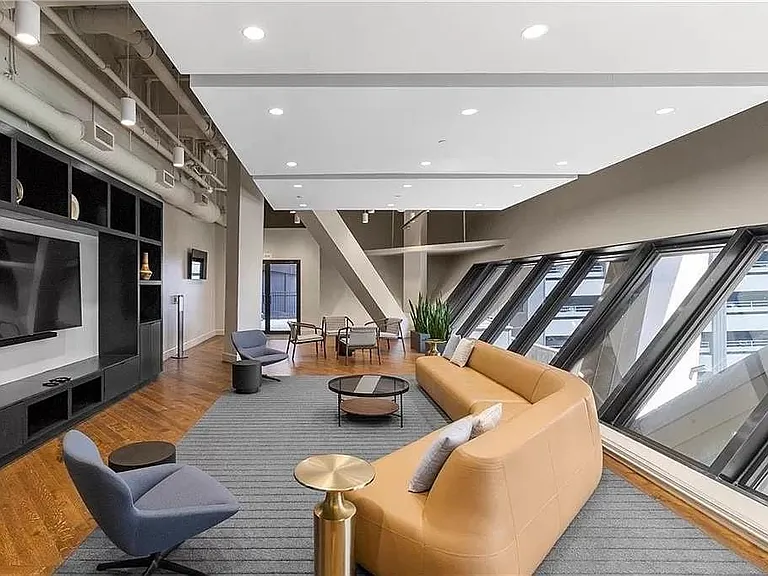 1101 Walnut St — Photo 30