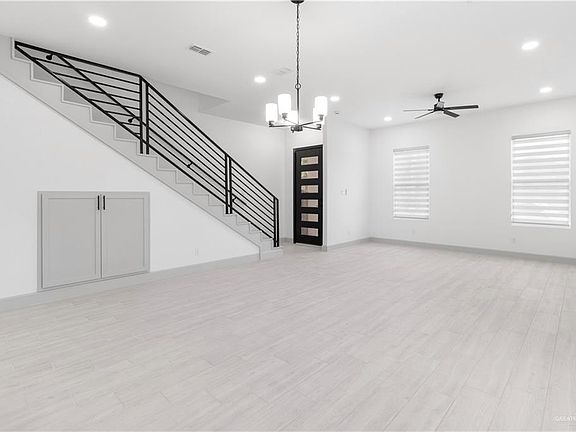 3rd image of 6605 N 5th St