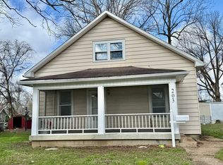 203 W 12th St, Metropolis, IL 62960