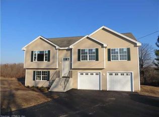 996 East St S, Suffield, CT 06078