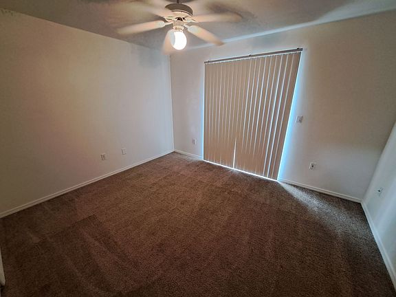 4th image of 2965 NE Worthington Ct #1