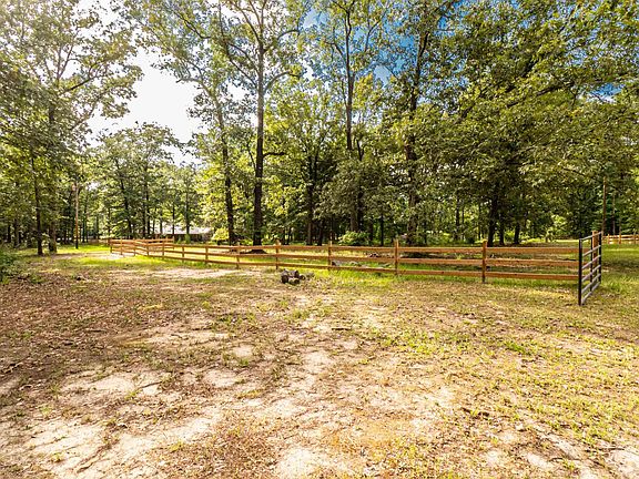 4th image of 3780 Hibanks Rd