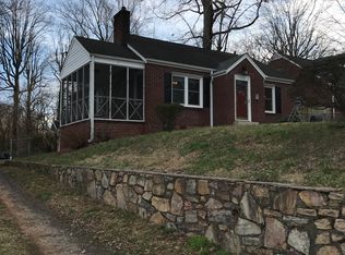 1535 S Hawthorne Rd, Winston Salem, NC 27103