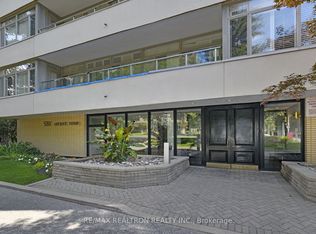 581 Avenue Rd #501, Toronto, ON M4V2K4