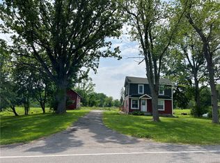 6552 Silver Hill Rd, Newark, NY 14513