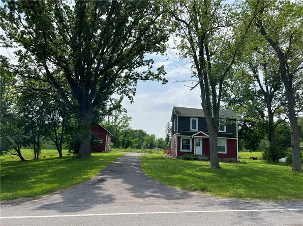 6552 Silver Hill Rd, Newark, NY 14513