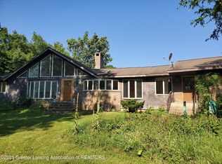 15150 S Jones Rd, Eagle, MI 48822