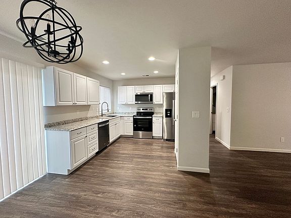 4th image of 14410-14412 E Heroy Ave